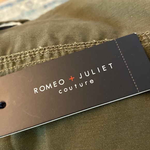 Romeo + Juliet Couture Camo Jacket - Picture 5 of 7